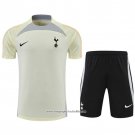 Tracksuit Tottenham Hotspur 2022-2023 Short Sleeve Beige - Shorts